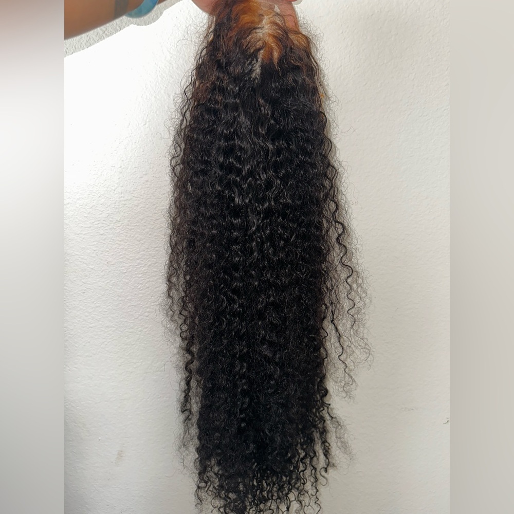 Italian curly wig